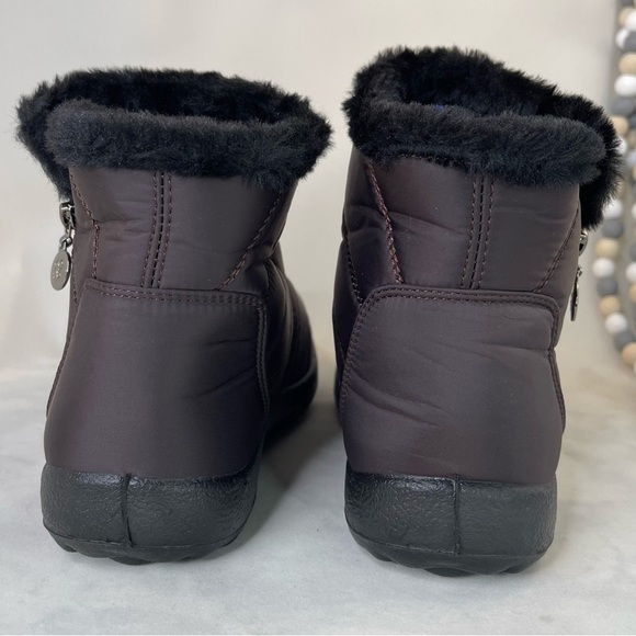 BJ Shoes Women’s lightweight Waterproof Warm ankle boots Brown size 6 NWOT - Picture 4 of 9